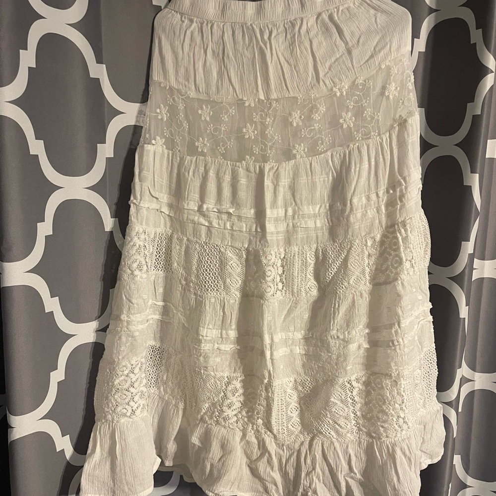 💜2/$20 Boho Style calf-length skirt